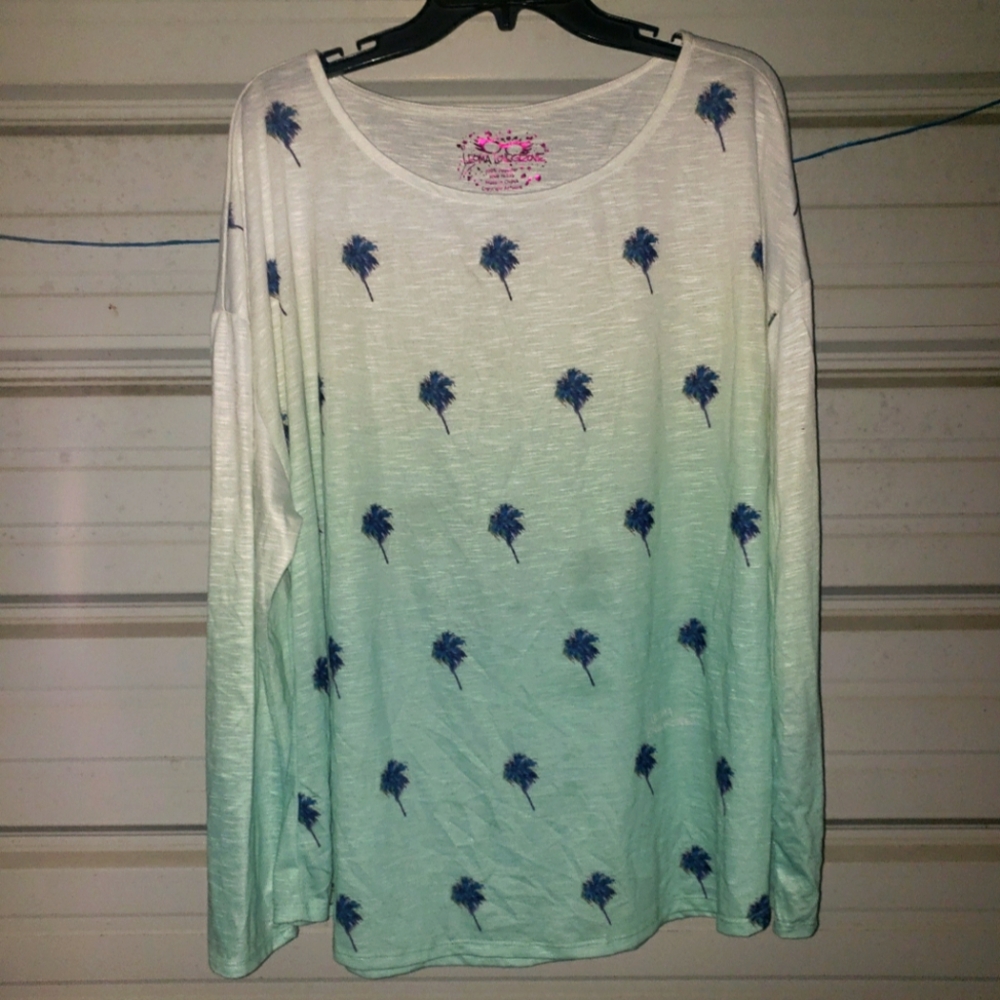 3X Plus Size XXXL Leona Lovegrove Palm Tree summer t-shirt top vacation beachy